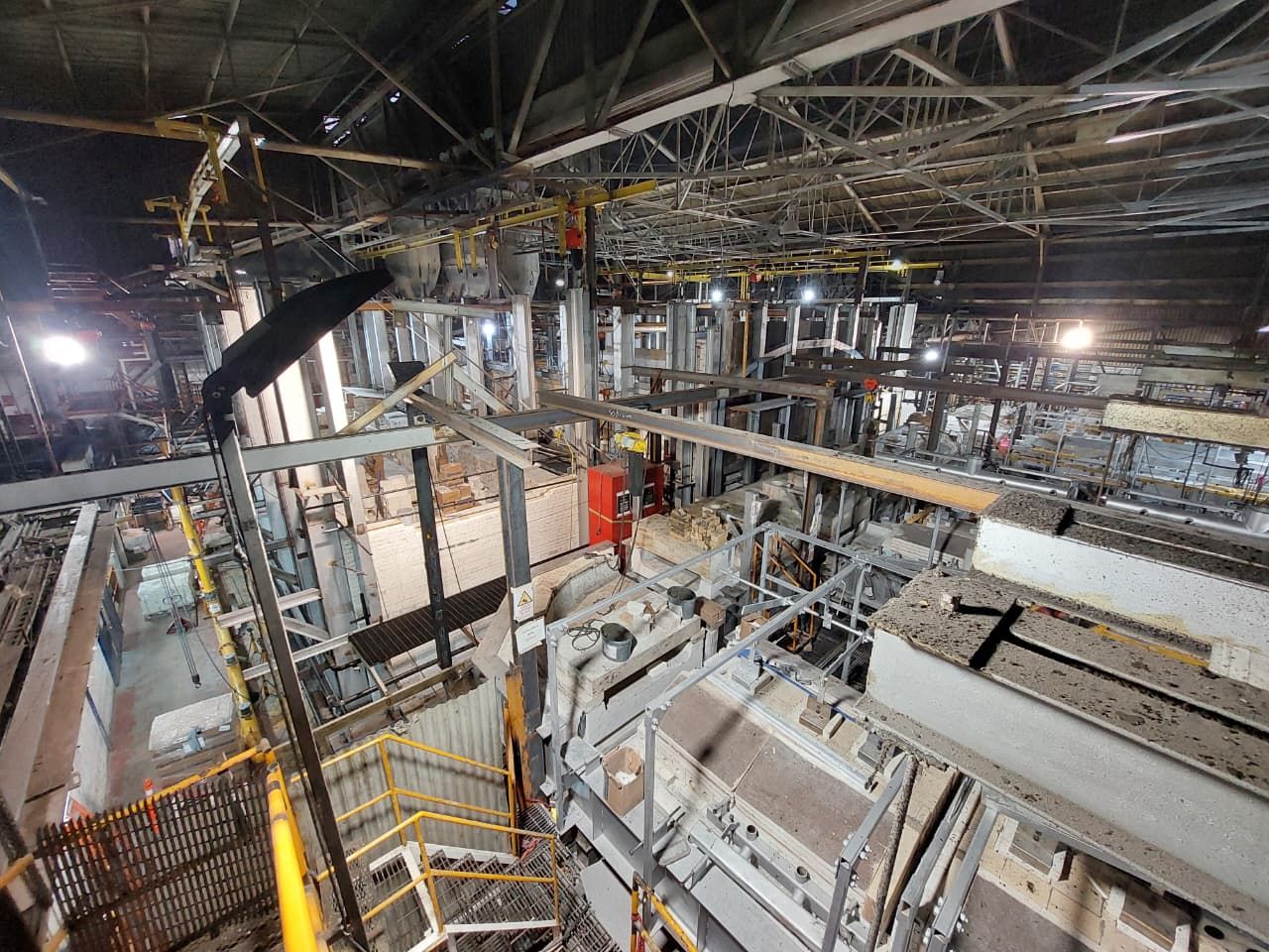Major Structural Steel Repair on a Glass Container Furnace