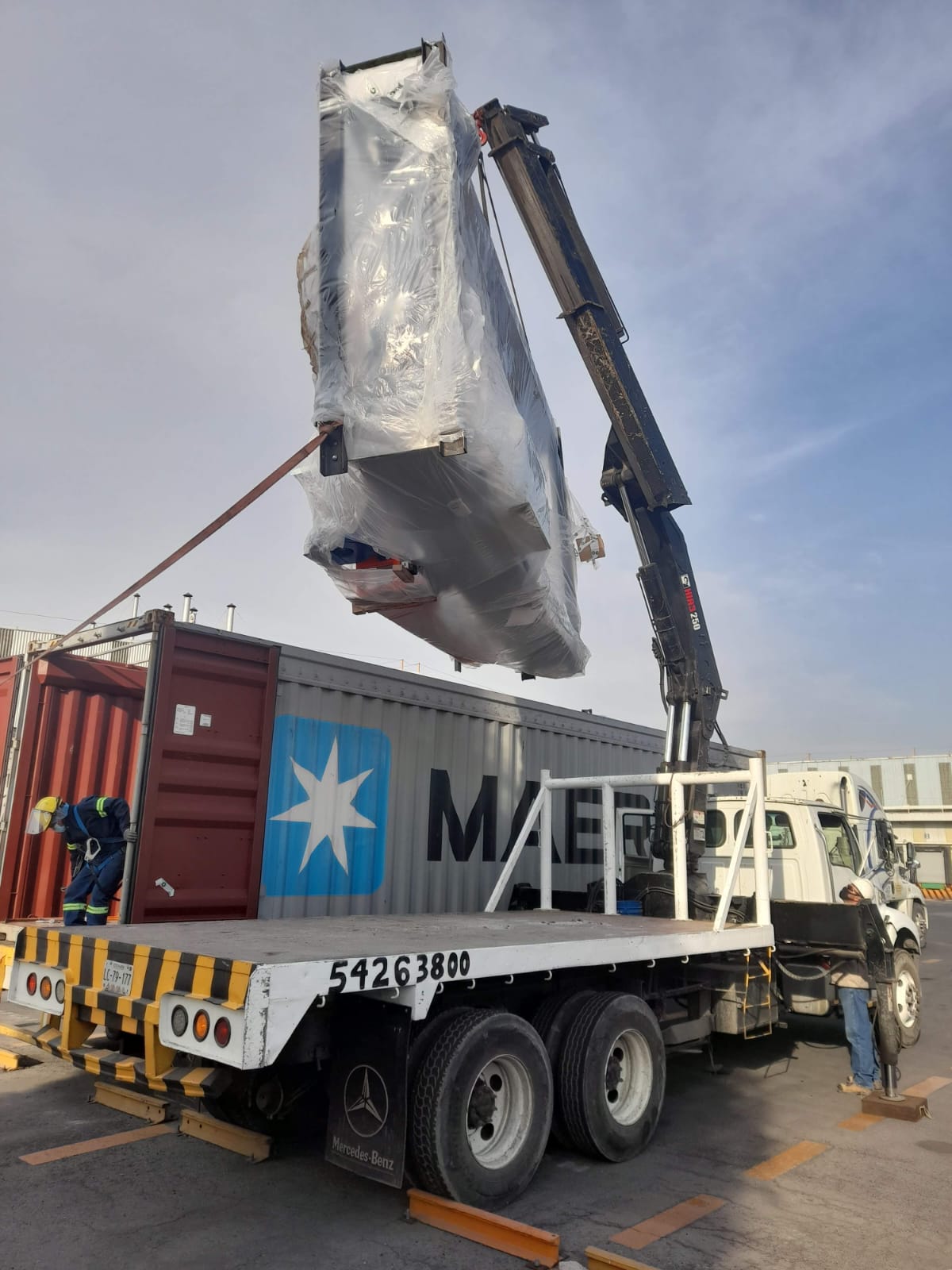 Global Tesca field personnel on an industrial project